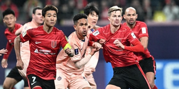 开云-冠1/8决赛，澳超球队多打一人仍出局，中超收获大礼，保留3席位